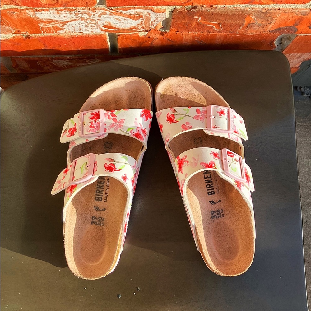SIZE 39 Birkenstock